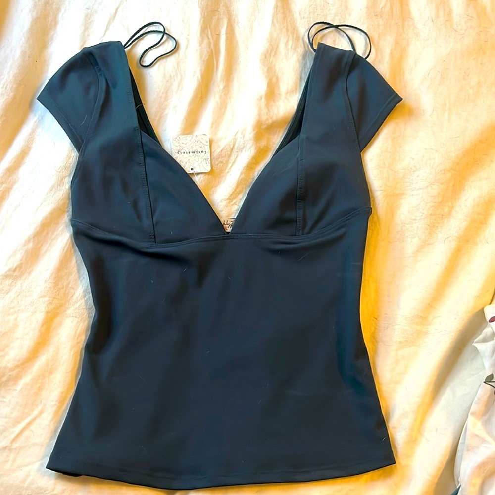 Free people top new with tags